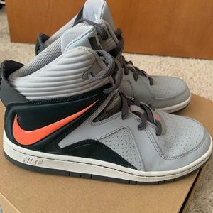 Nike Court Invader Sneaker (Youth)